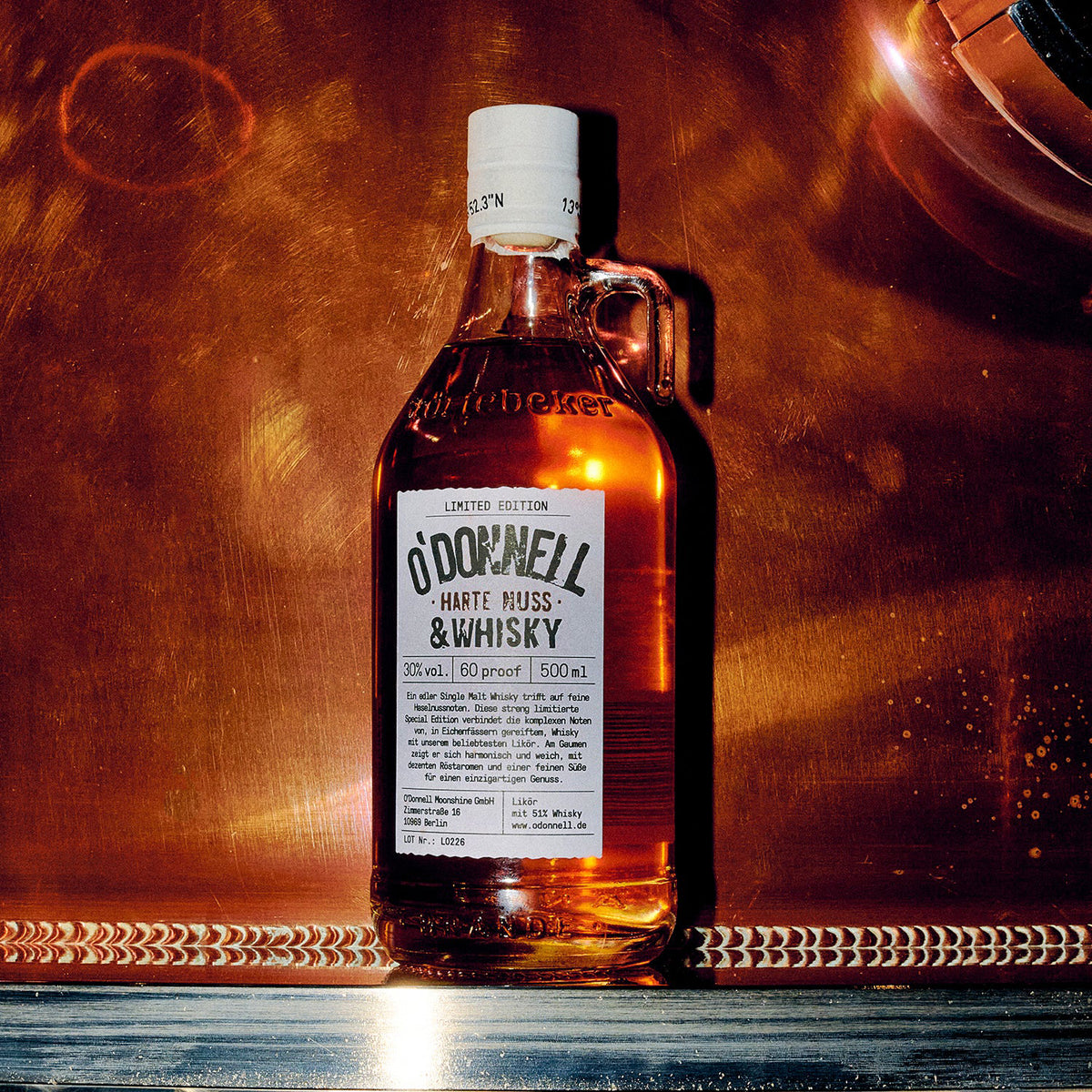 Whisky / Harte Nuss
