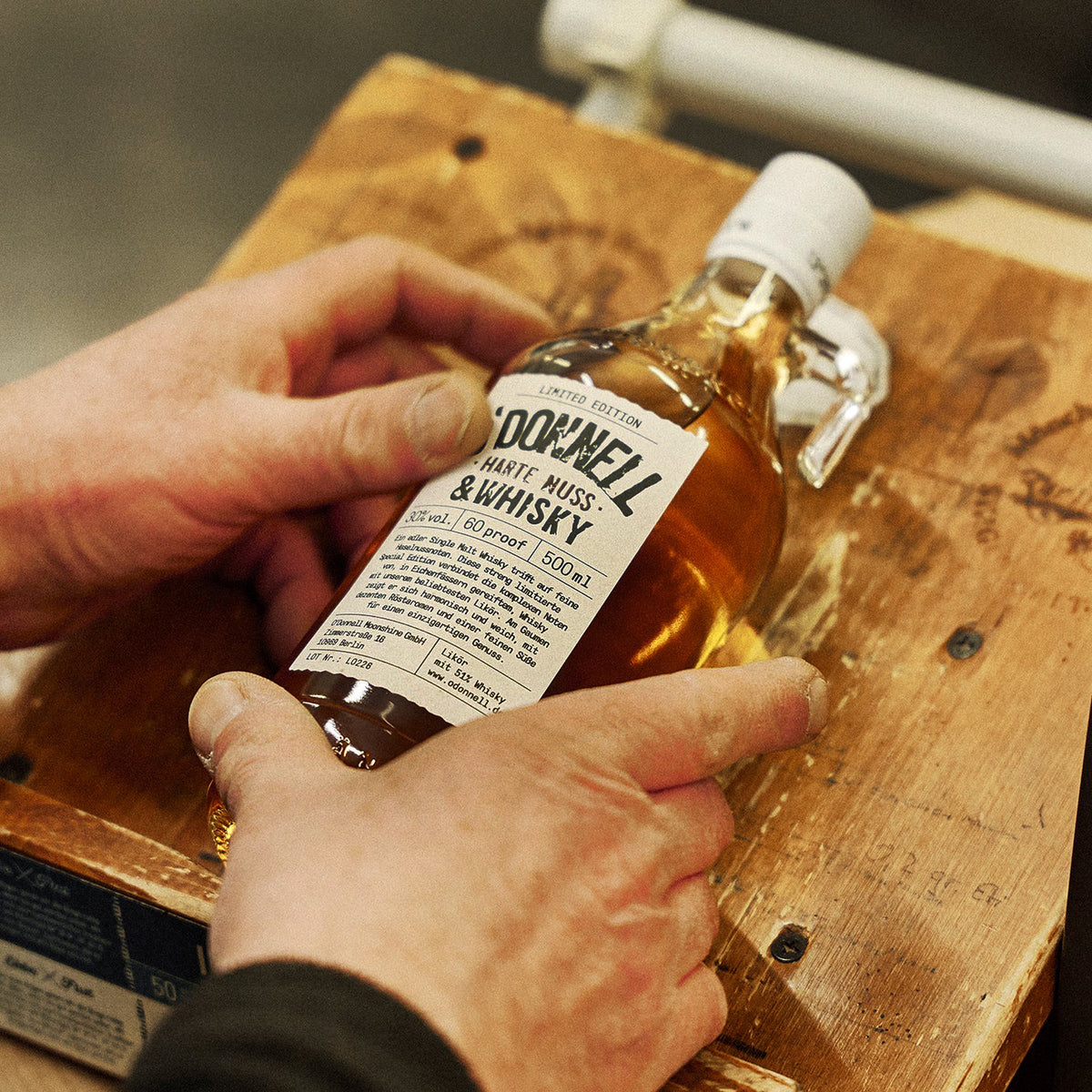 Whisky / Harte Nuss